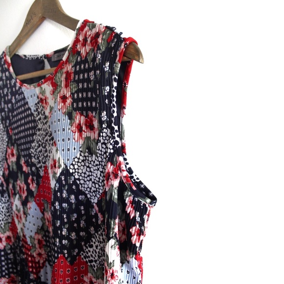 Suzy Shier Multi Pattern Patchwork Pleated Sleeveless Top Large Preowned - Picture 3 of 9